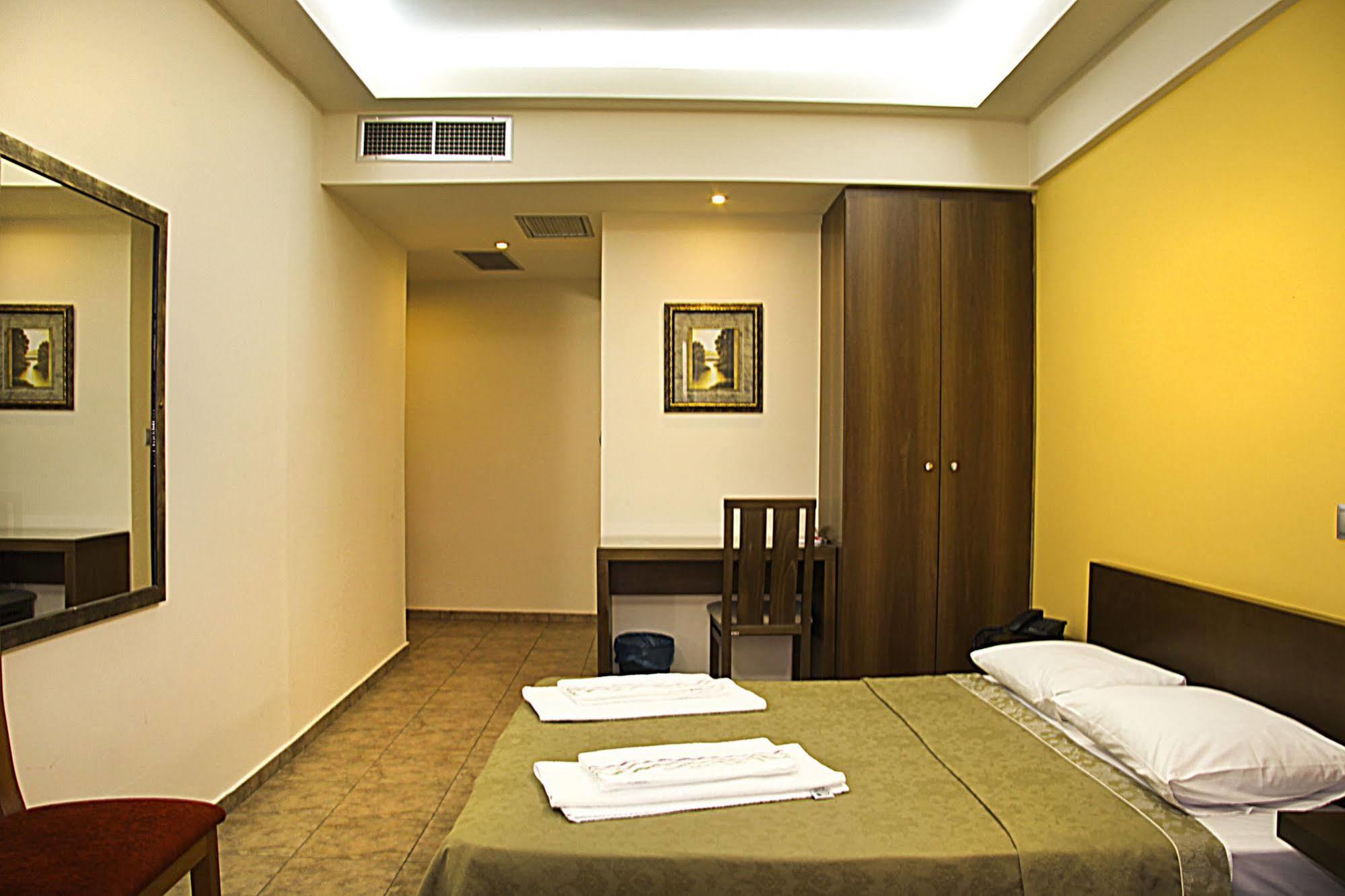 Hotel Giorgio Atena Exterior foto